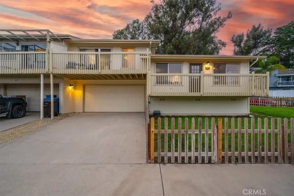 Property Photo:  461 Stimson Avenue  CA 93449 