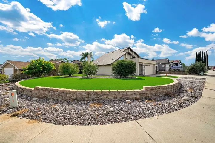 Property Photo:  10735 Valor Place  CA 92071 
