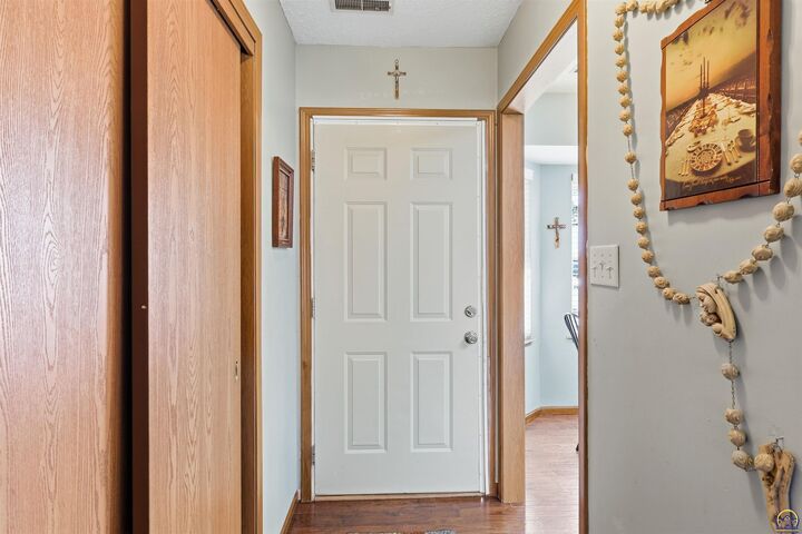 Property Photo:  3970 62nd Ter  KS 66512 