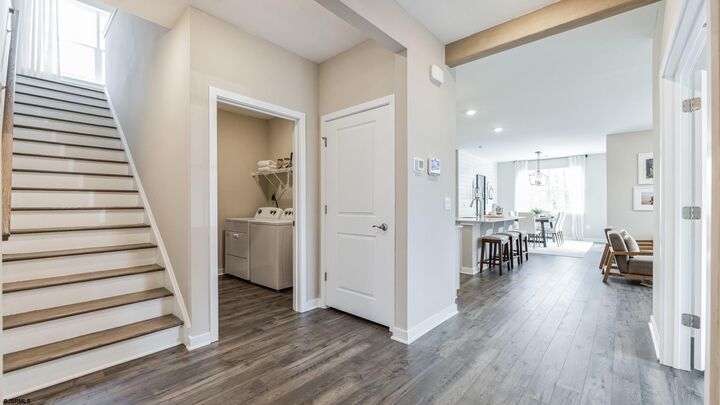 Property Photo: 215 Huntington Dr NJ 08234