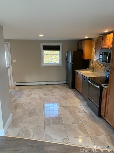 Property Photo:  3 Forestville Avenue  CT 06062 