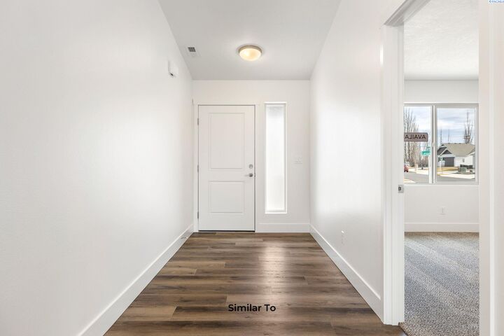Property Photo:  5812 Redtail Dr  WA 99301 