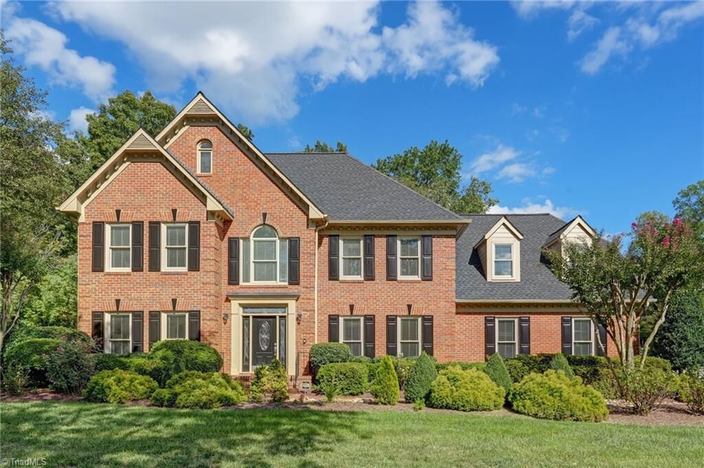 Property Photo: 3612 Primrose Avenue NC 27408