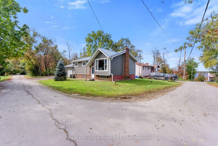 Property Photo:  48 Sliverbirch Street  ON K0M 1L0 