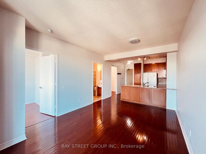 Property Photo:  60 Byng Avenue 2107  ON M2N 4K3 