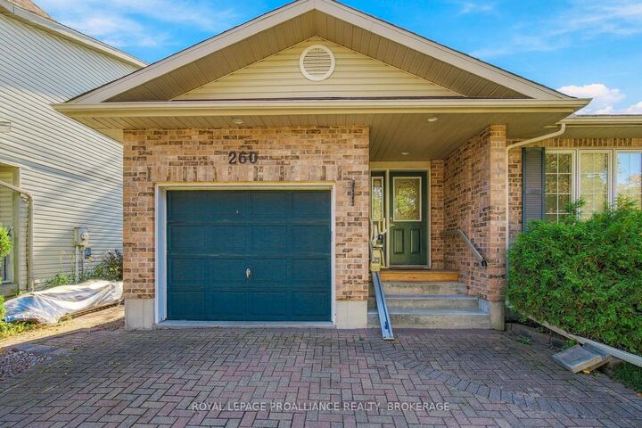 Property Photo:  260 Beley Street  ON K6V 7M8 