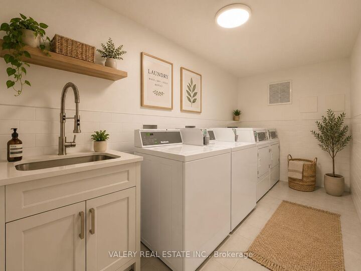 Property Photo:  20 Craig Street 9  ON N6C 1E8 