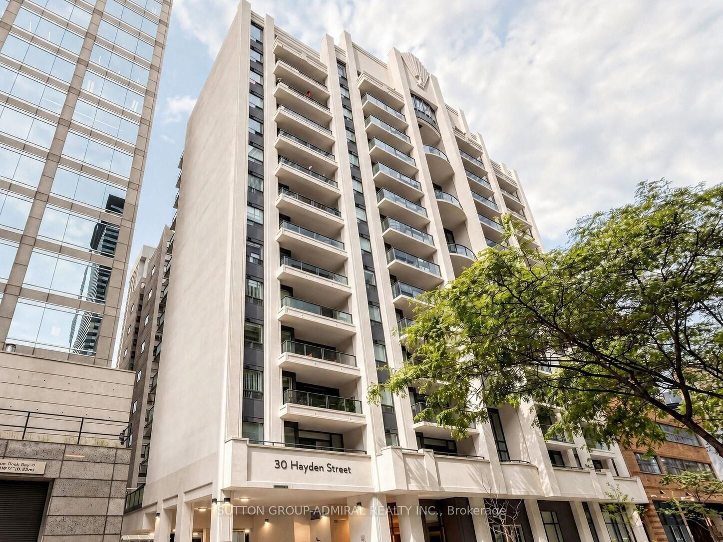 Property Photo:  30 Hayden Street 701  ON M4Y 3B8 