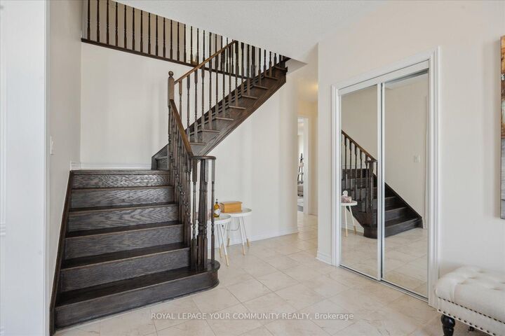 Property Photo:  93 Mount Crescent  ON L0M 1B5 
