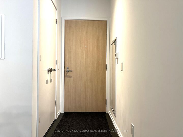 Property Photo:  5 Soudan Avenue 1045  ON M4S 0B1 