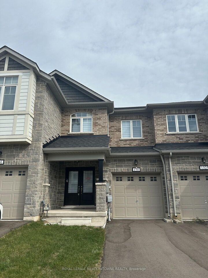 Property Photo:  130 Sapphire Way  ON L2V 0L5 