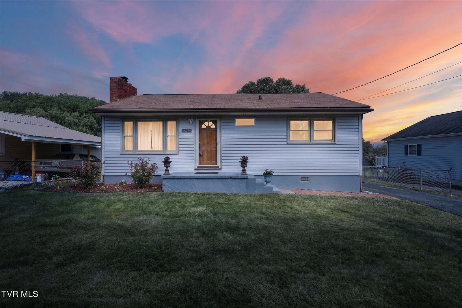Property Photo: 906 McArthur Street TN 37601