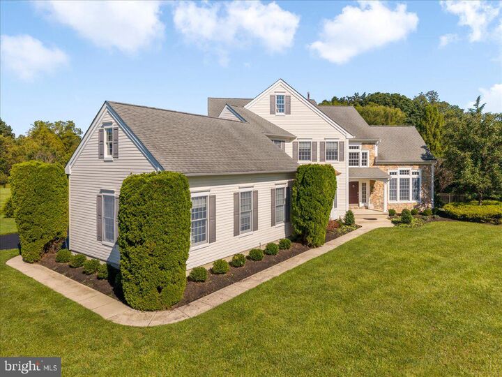 Property Photo:  18 Sunflower Circle  NJ 08048 