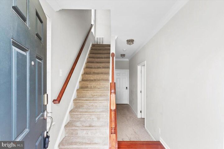Property Photo:  25119 McBryde Terrace  VA 20152 