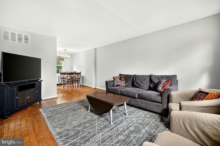 Property Photo:  3328 S Wakefield Street A  VA 22206 