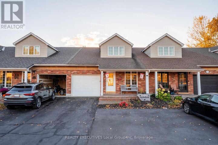 Property Photo: 87 Fairway Drive ON P0H 1H0