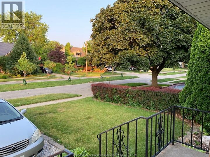 Property Photo:  835 Isabelle Lower  ON N8S 3A9 