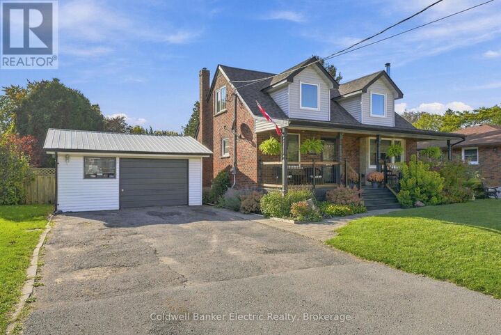 Property Photo:  13 Coverdale Avenue  ON K9A 4H4 