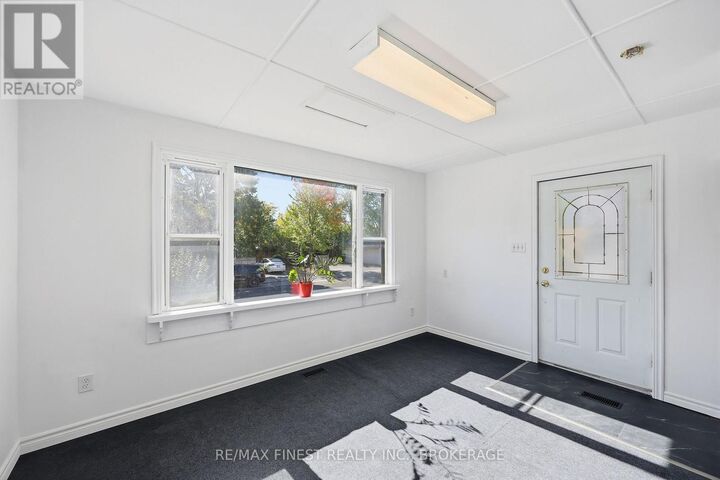 Property Photo:  3 John Street  ON K7K 1S7 