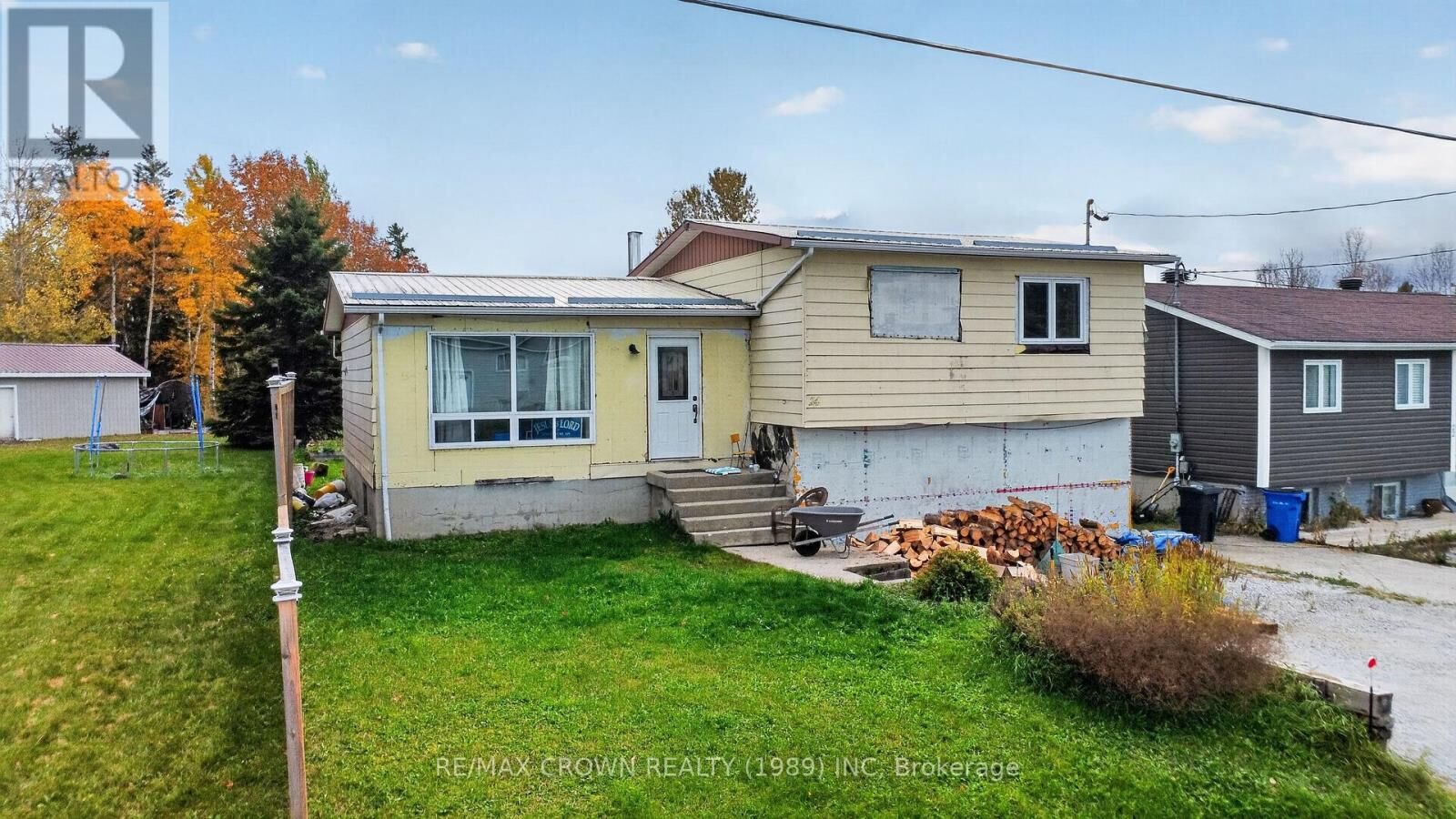 Property Photo:  24 Cedar Avenue  ON P0M 1Z0 
