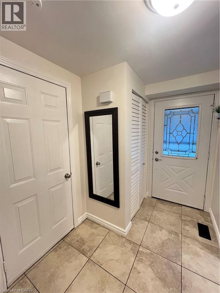 Property Photo:  275 Sekura Street  ON N1R 3R4 