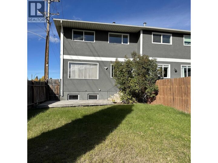 Property Photo:  164 McArthur Place  BC V2M 5M4 