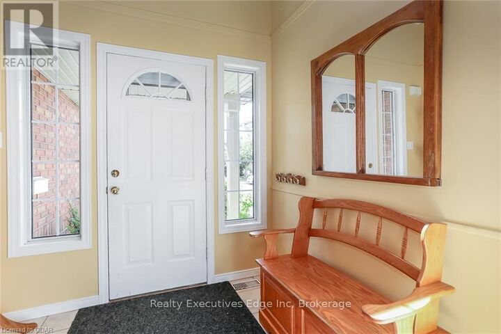 Property Photo:  59 Marsh Crescent Main  ON N1L 1L4 