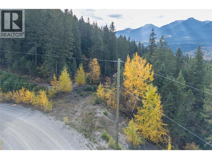 Property Photo:  1260 Whitetail Drive  BC V0A 1H7 