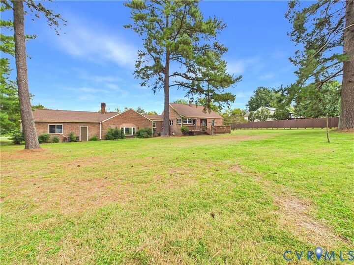 Property Photo:  1405 W Tennessee Avenue  VA 23930 