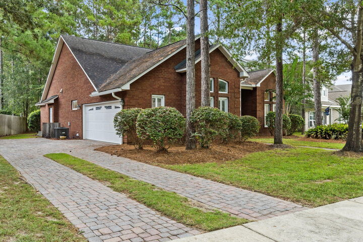 Property Photo:  202 Secret Street  FL 32439 