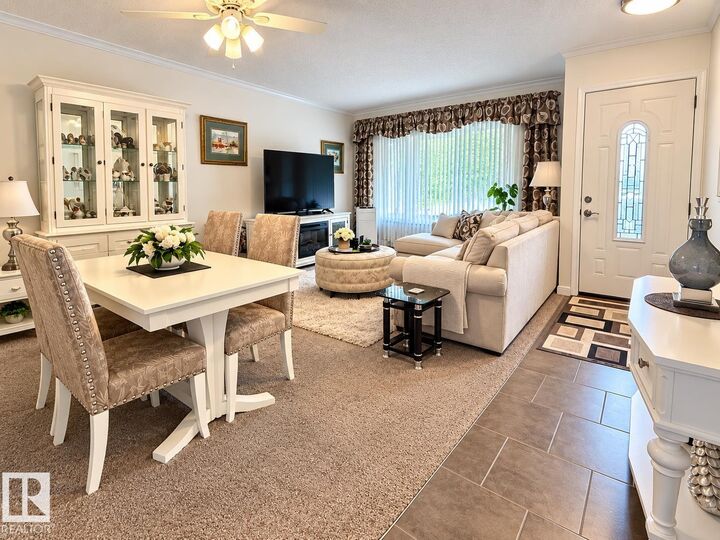 Property Photo:  10315 44 Street NW  AB T6A 1V6 