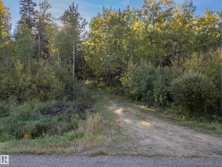 Property Photo:  Twp 51 Rge Rd 22  AB T8E 1G8 