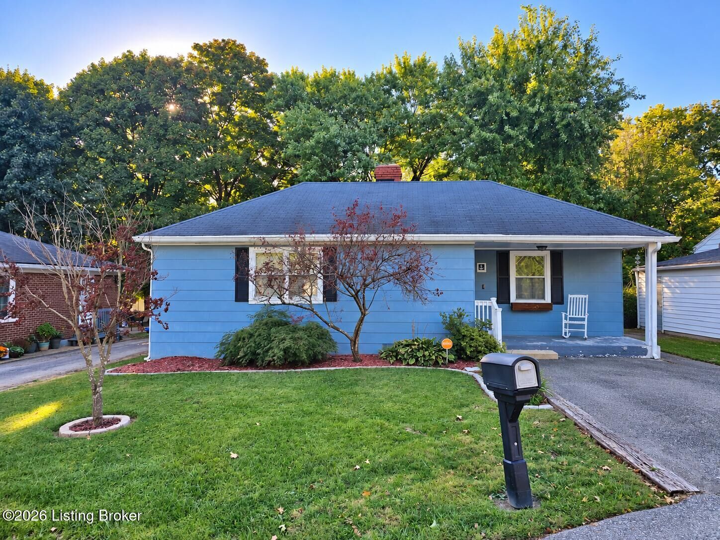 Property Photo:  641 Southlawn Dr  KY 40065 