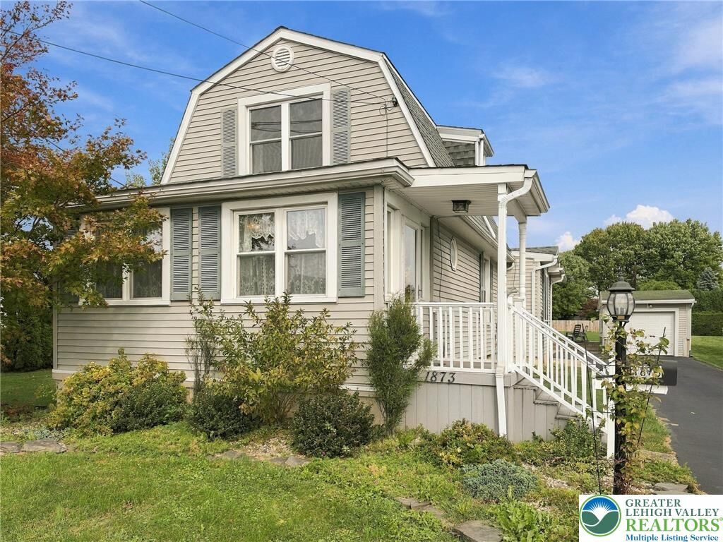 Property Photo: 1873 Whitehall Avenue PA 18104