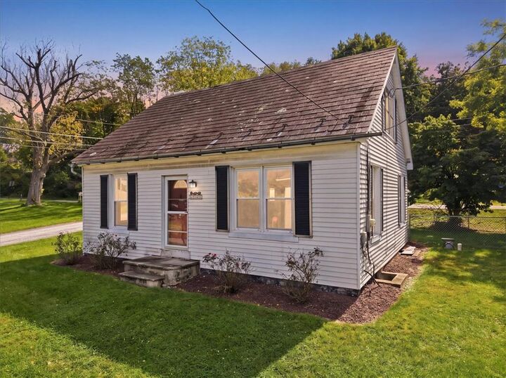 Property Photo:  3744 Redbud Drive  PA 18067 