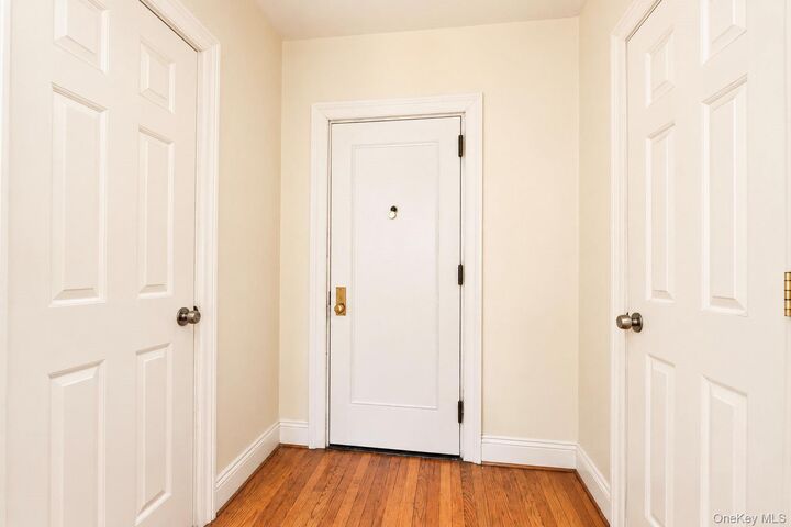 Property Photo: 100 Parkway Road 4C NY 10708