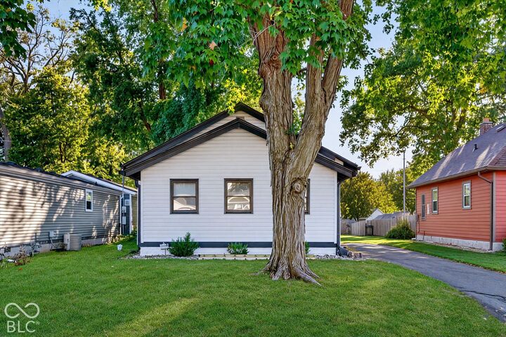 Property Photo:  4905 Hillside Avenue  IN 46205 