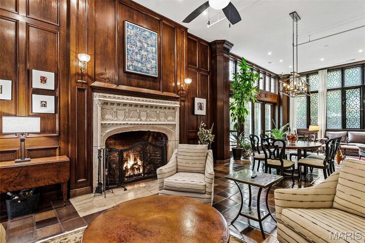 Property Photo:  4100 Laclede Avenue 114  MO 63108 