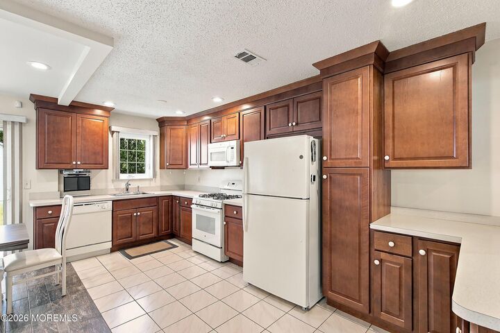 Property Photo:  16 Morden Close  NJ 07728 
