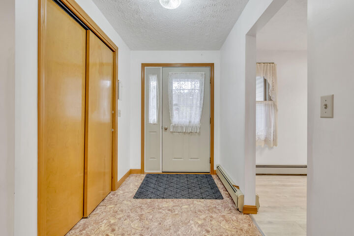 Property Photo: 200 Central Avenue ME 04240