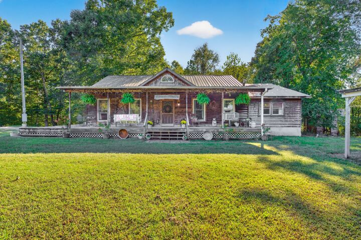 Property Photo:  1208 Long Creek Rd  TN 37058 
