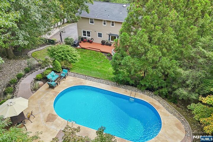 Property Photo:  40 Brook Terrace  NJ 07470 