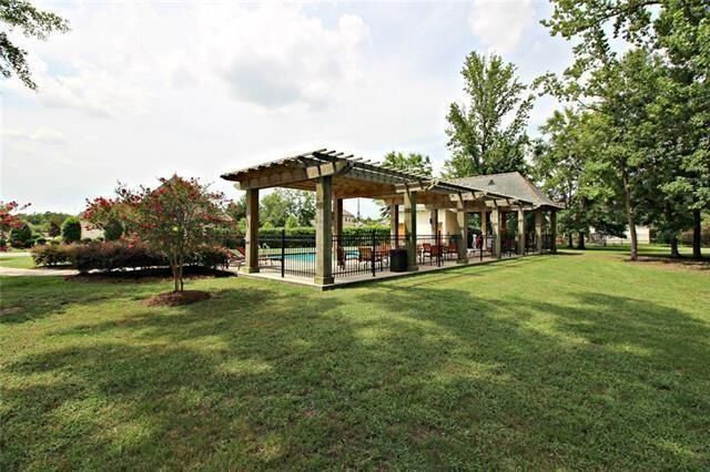 Property Photo:  106 Green Trails Drive  LA 70037 