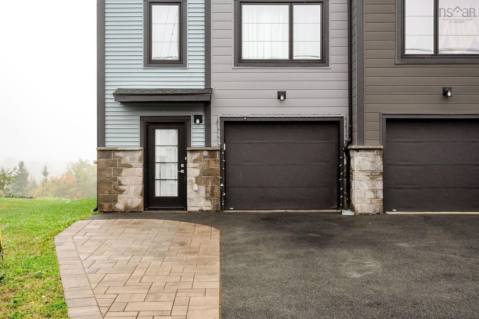 Property Photo:  69 Flatrock Crescent  NS B3T 0N2 