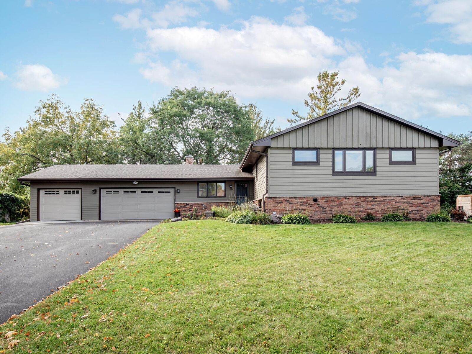 Property Photo:  1492 Red Cedar Road  MN 55121 