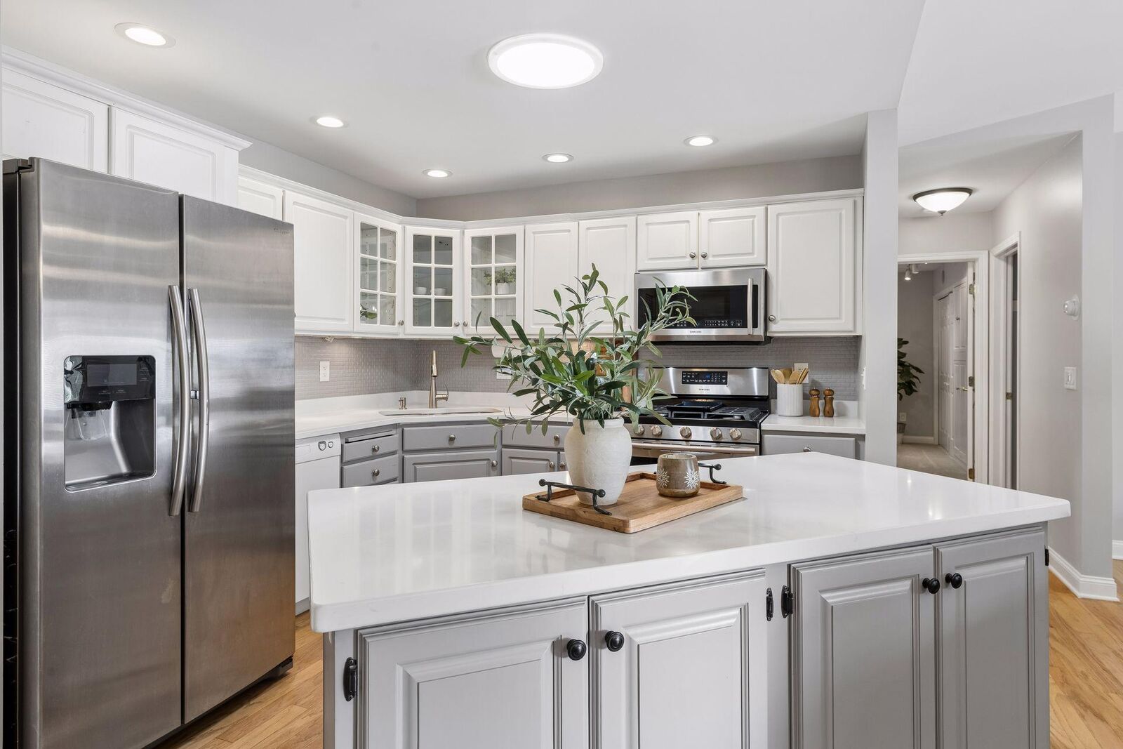 Property Photo:  1860 Juneau Lane N  MN 55447 