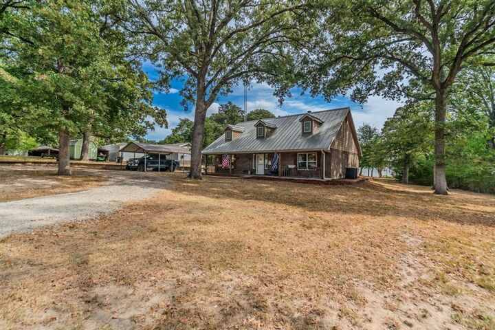 Property Photo:  5781 County Road 3515  TX 75474 