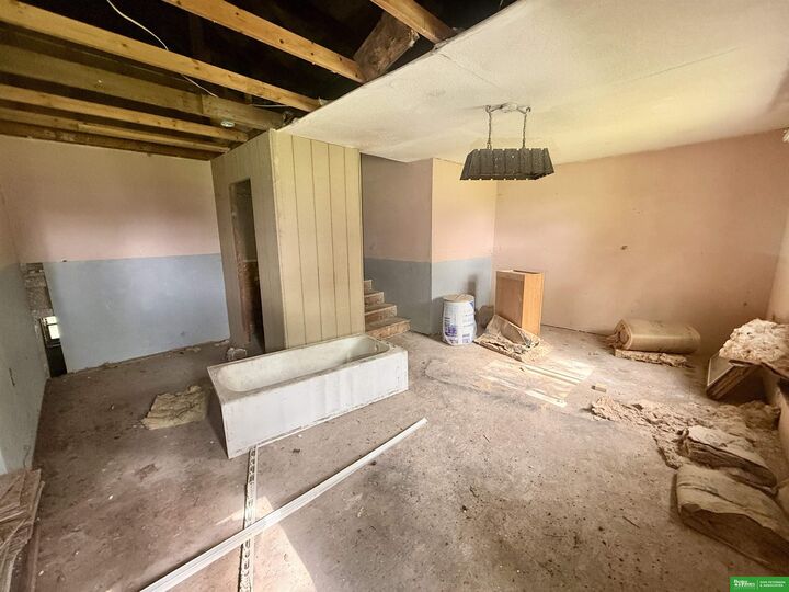 Property Photo: 100 Post Street NE 68367
