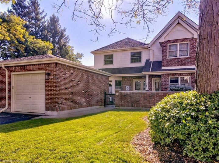Property Photo:  42 Donly Drive S 2  ON N3Y 5L2 