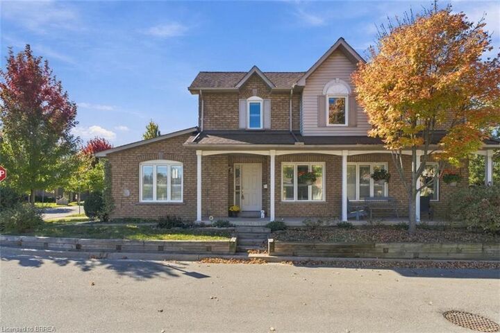 Property Photo:  11 Pirie Drive 68  ON L9H 6Z6 
